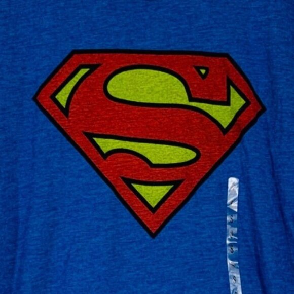 Superman Blue Crew Neck TShirt Mens Size S DC Comics Graphic Tee Dad Gift New - Picture 3 of 6